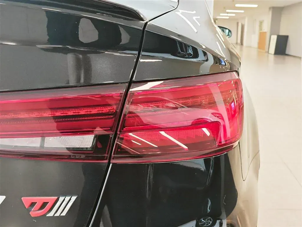 2017 Audi RS 3 2.5T 400HP L5 7DCT,autocango,china used car exporter,china ev exporter,chinese used car exporter,chinese used ev exporter