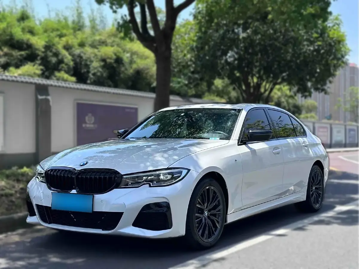 2021 BMW 3 Series 2.0T 184HP L4 8AT