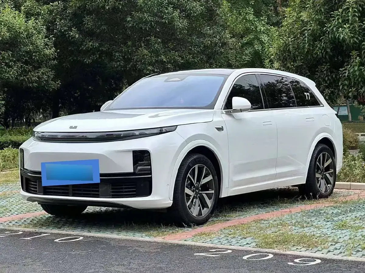 2023 Li L7 Range Extended 154HP REEV 40.9KWH
