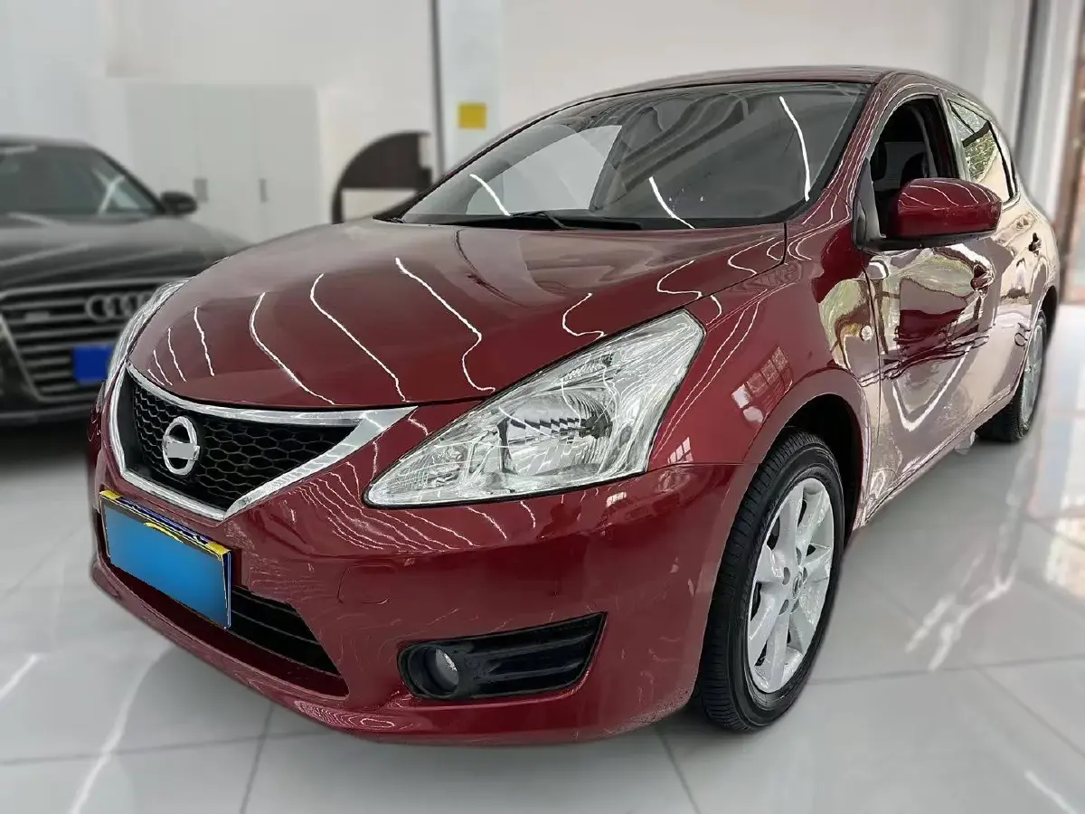 2011 Nissan Tiida 1.6L 126HP L4 CVT