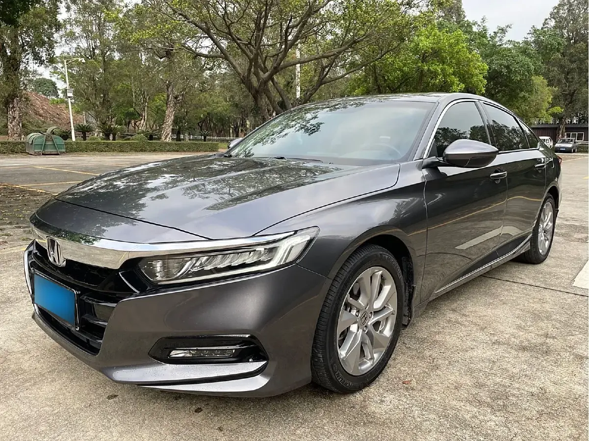 2018 Honda Accord 1.5T 194HP L4 CVT
