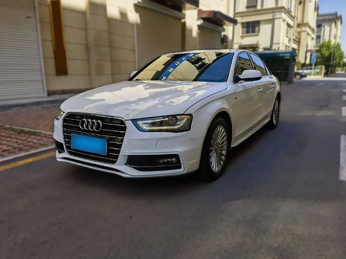 2016 Audi A4L 2.0T 180HP L4 CVT