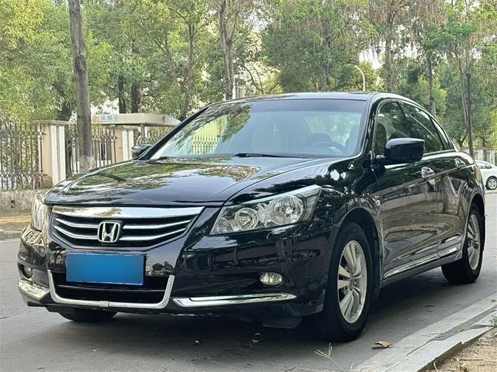 2012 Honda Accord 2.0L 156HP L4 5AT