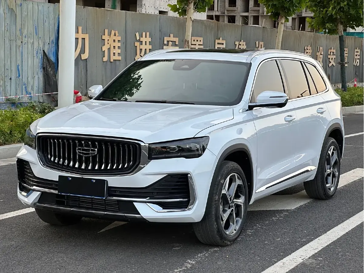 2024 Geely Monjaro 2.0T 238HP L4 8AT