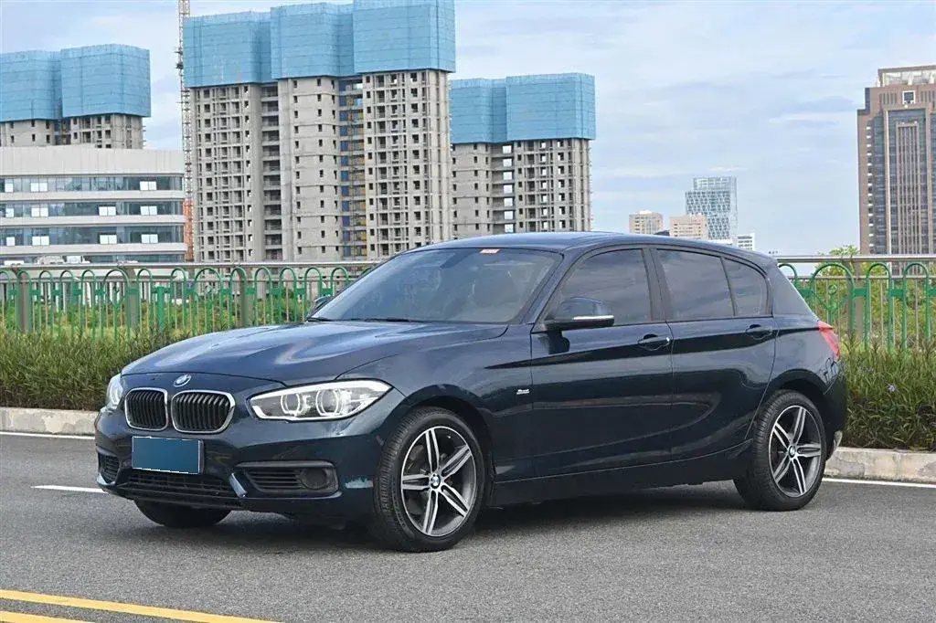 2016 BMW 1 Series 2.0T 184HP L4 8AT