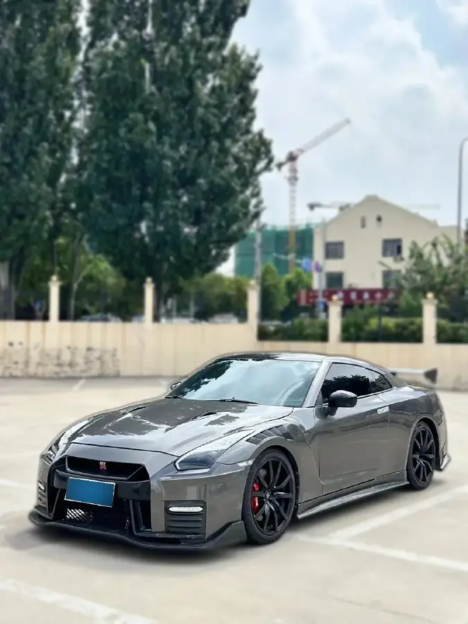 2009 Nissan GT-R 3.8T 486HP V6 6DCT