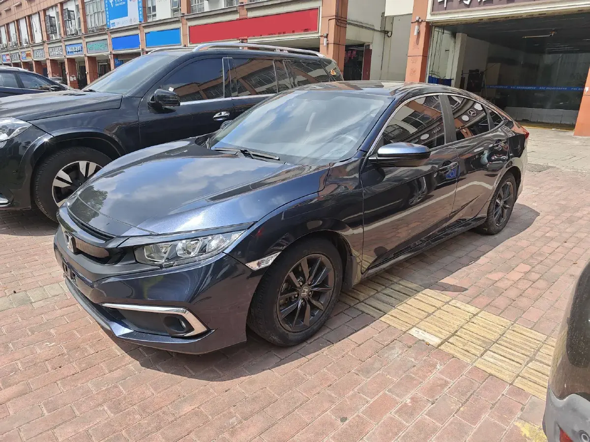 2019 Honda Civic 1.5T 177HP L4 CVT