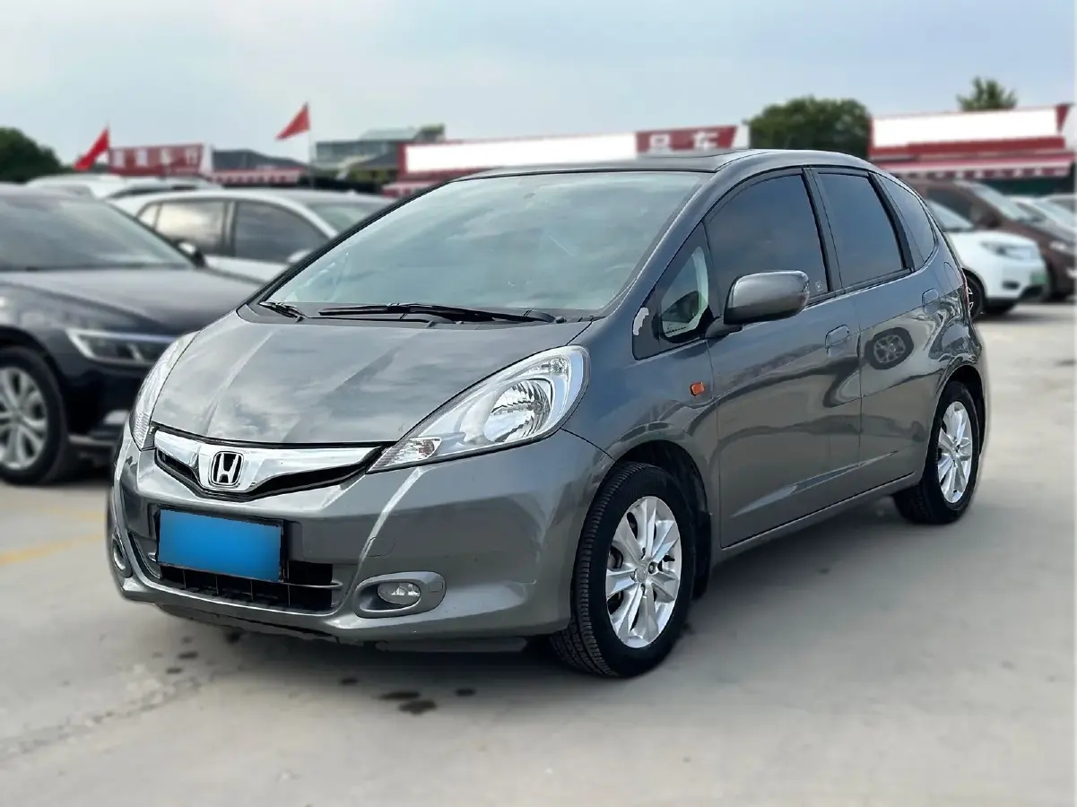 2011 Honda Fit 1.5L 120HP L4 5MT