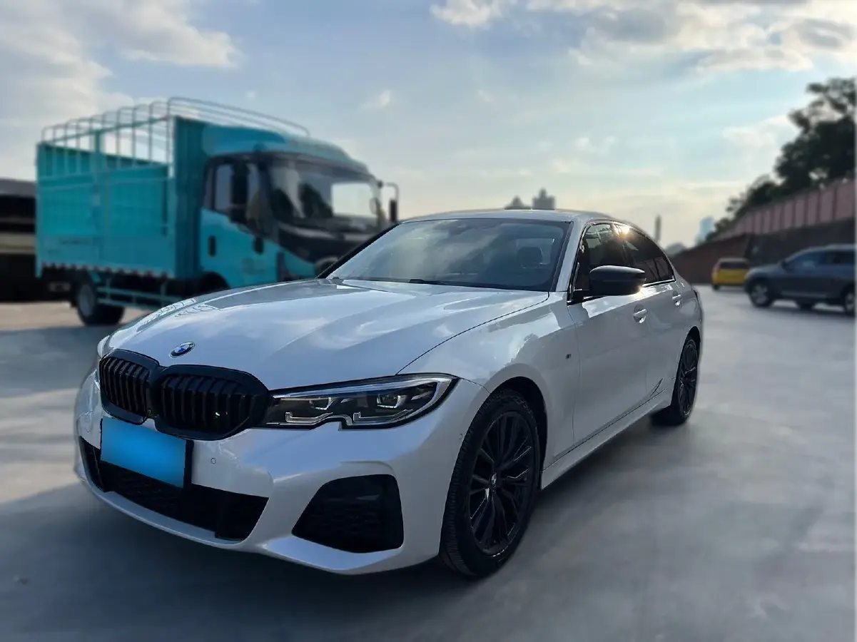 2020 BMW 3 Series 2.0T 184HP L4 8AT