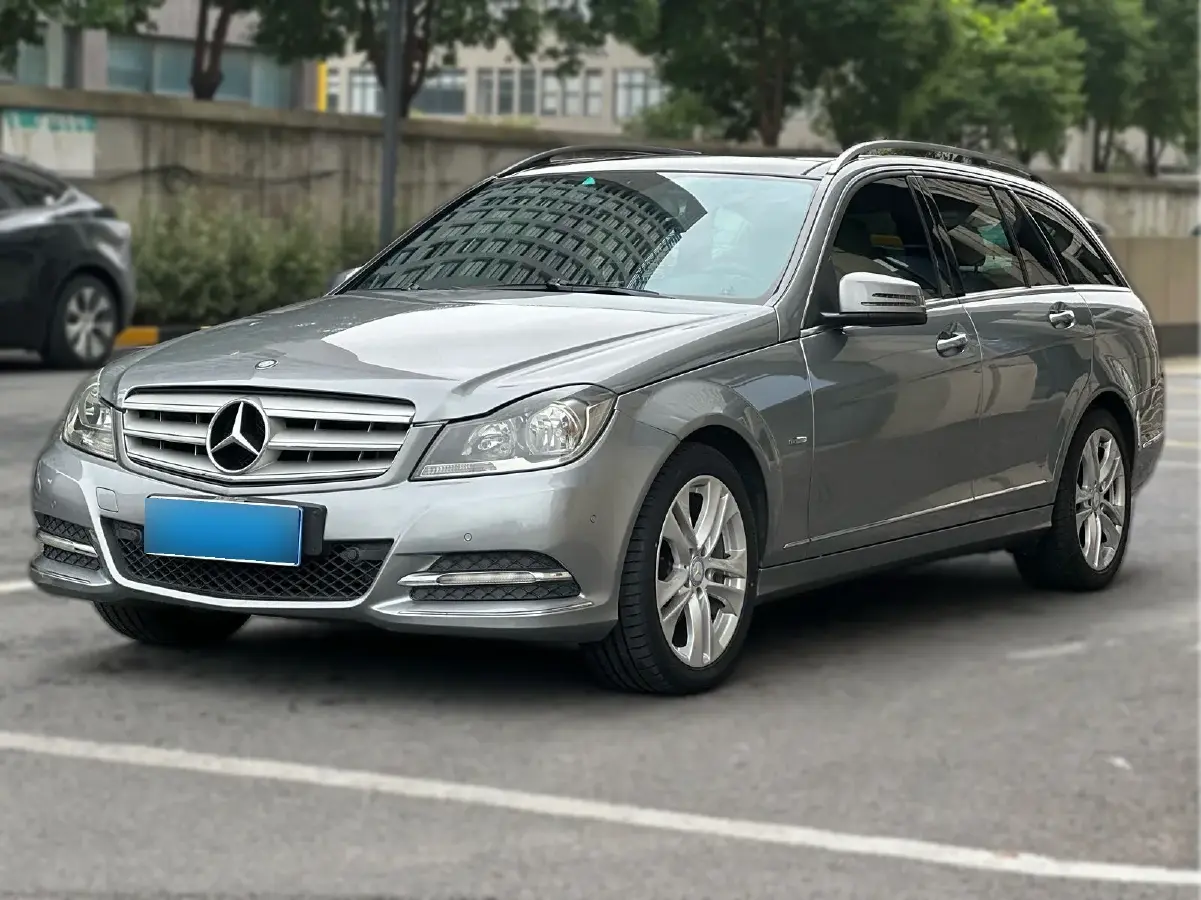 2011 Mercedes-Benz C Class 1.8T 184HP L4 7AT