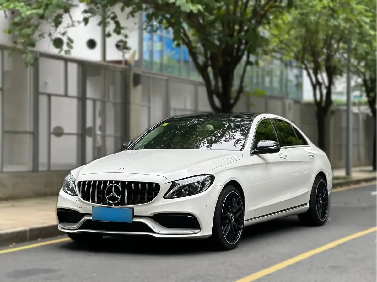 2015 Mercedes-Benz C Class 2.0T 184HP L4 7AT
