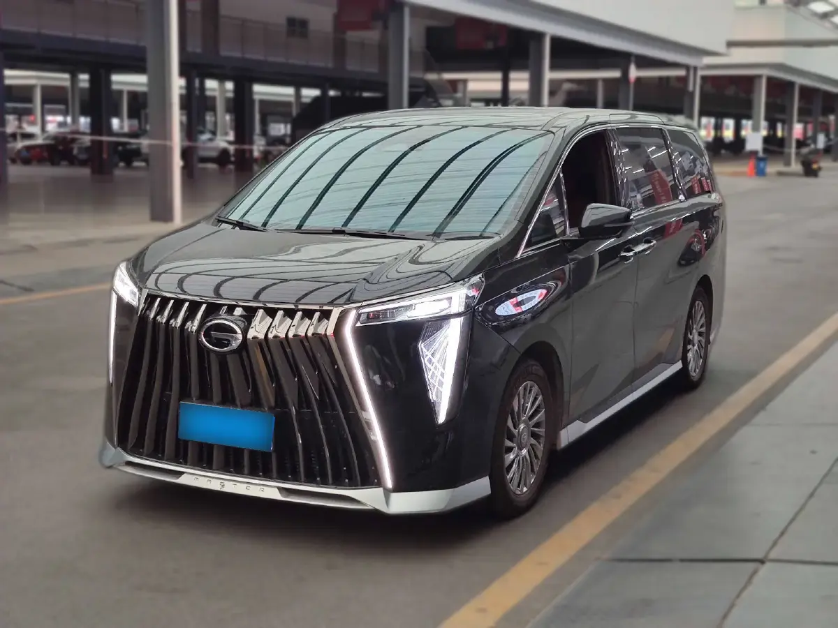 2023 GAC Trumpchi M8 2.0T 252HP L4 8AT