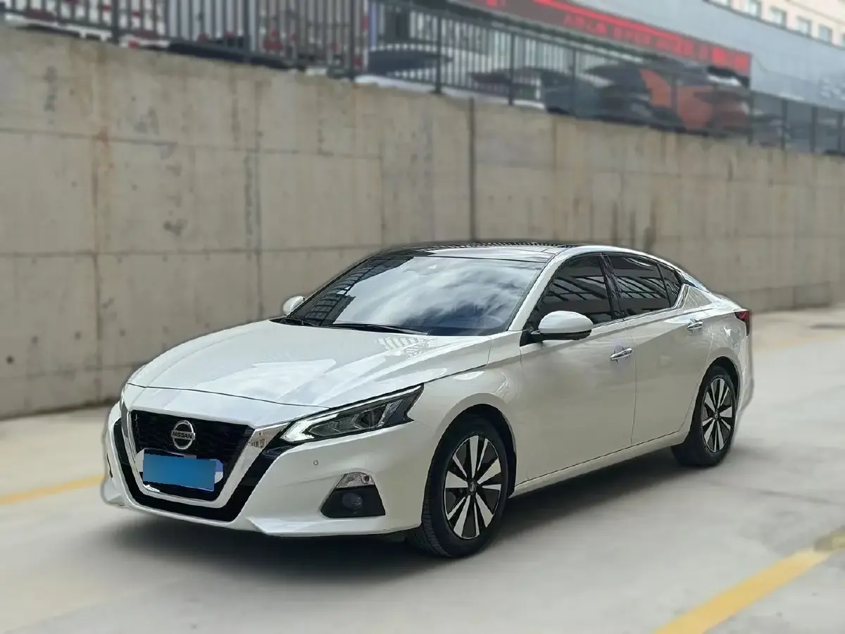 2020 Nissan Teana 2.0L 159HP L4 CVT