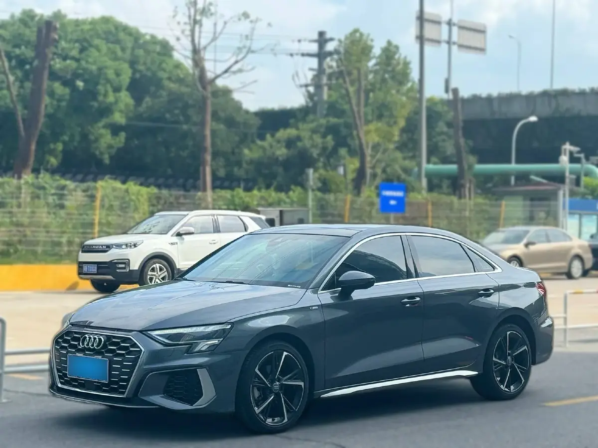 2022 Audi A3 1.4T 150HP L4 7DCT