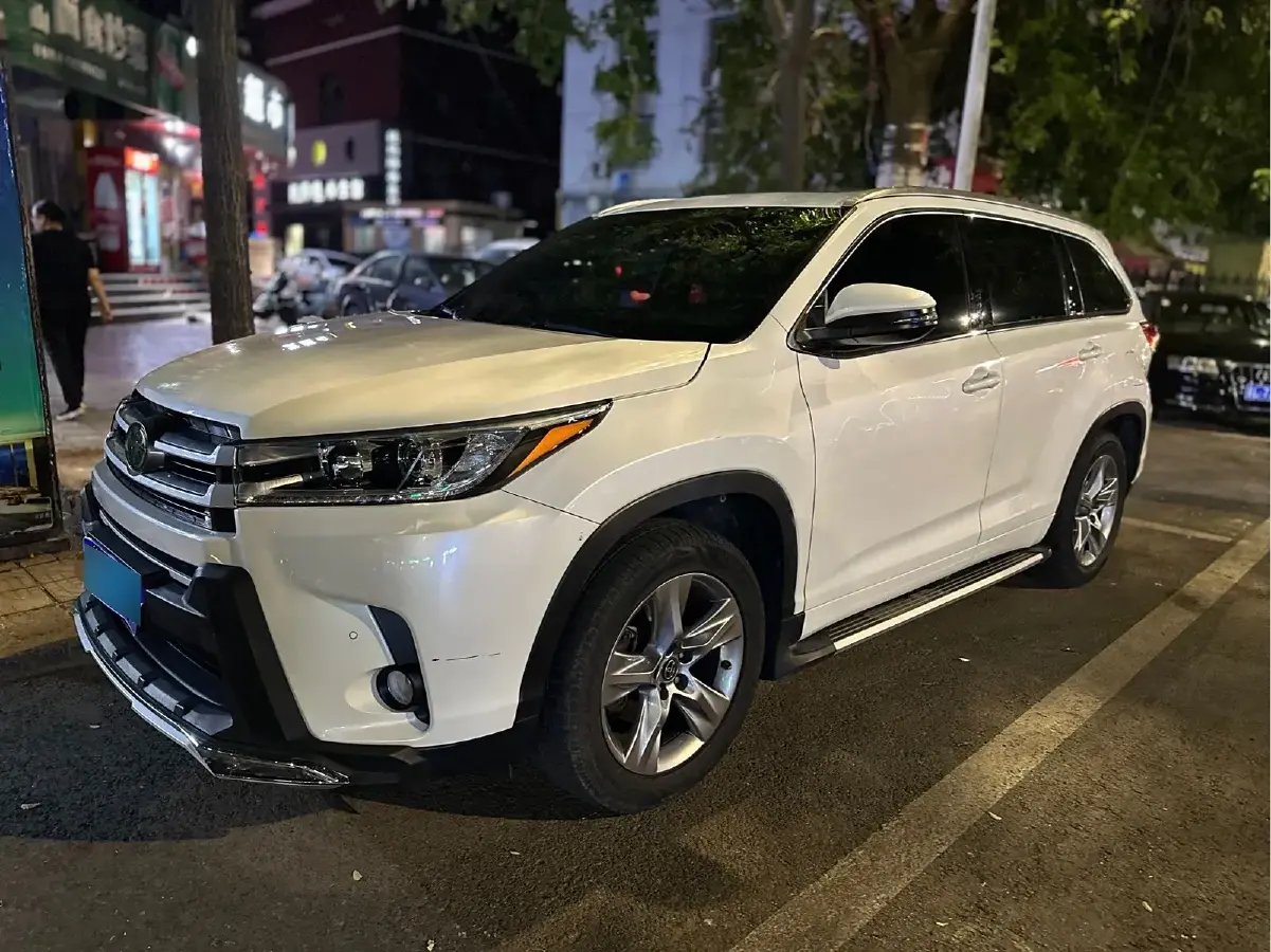 2018 Toyota Highlander 2.0T 220HP L4 6AT