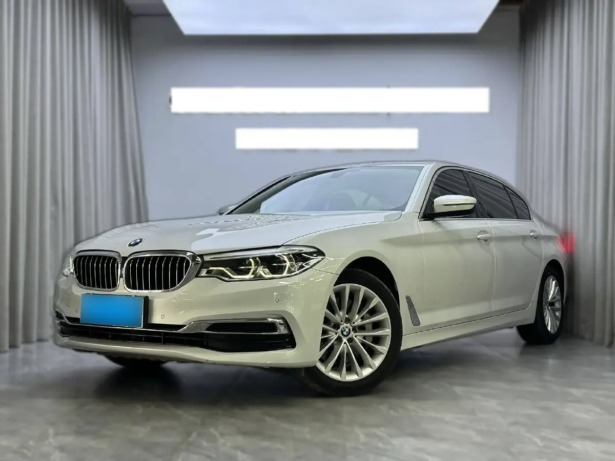 2020 BMW 5 Series 2.0T 252HP L4 8AT