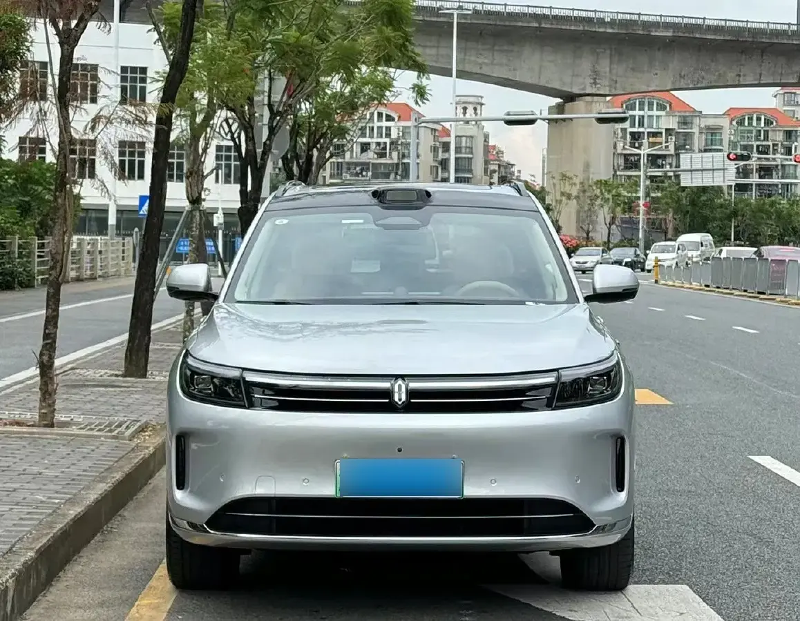 2024 HIMA M7 1.5T 152HP L4 REEV 42KWH