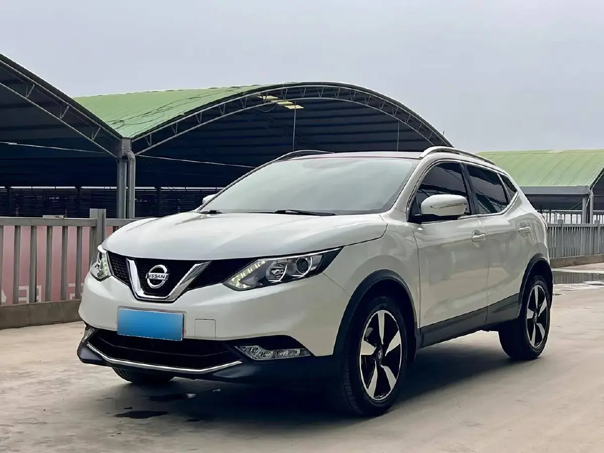 2017 Nissan Qashqai 2.0L 150HP L4 CVT