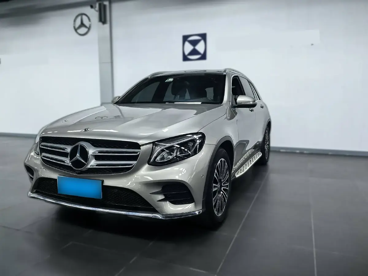 2019 Mercedes-Benz GLC Class 2.0T 211HP L4 9AT
