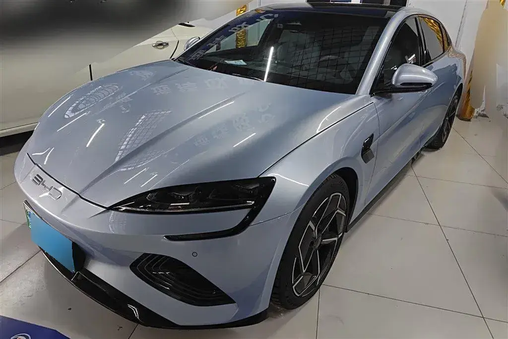 2022 BYD Seal BEV 82.5KWH