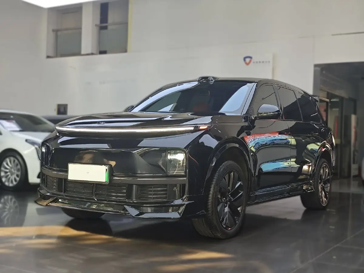 2022 Li L9 Range Extended 154HP REEV 42.6KWH