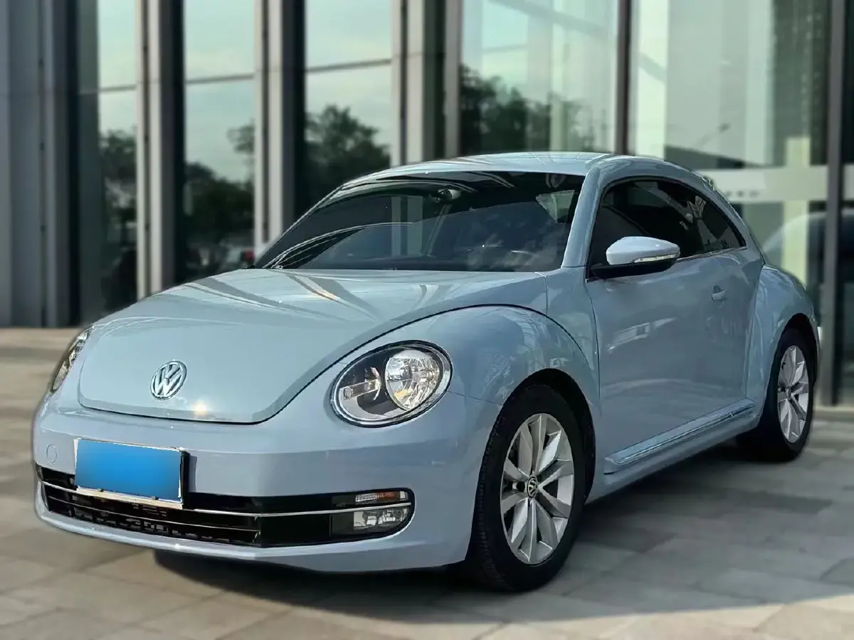 2015 Volkswagen Beetle 1.4T 160HP L4 7DCT