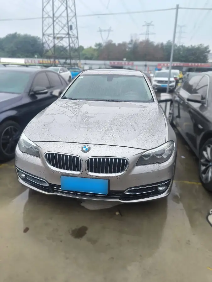 2014 BMW 5 Series 2.0T 218HP L4 8AT