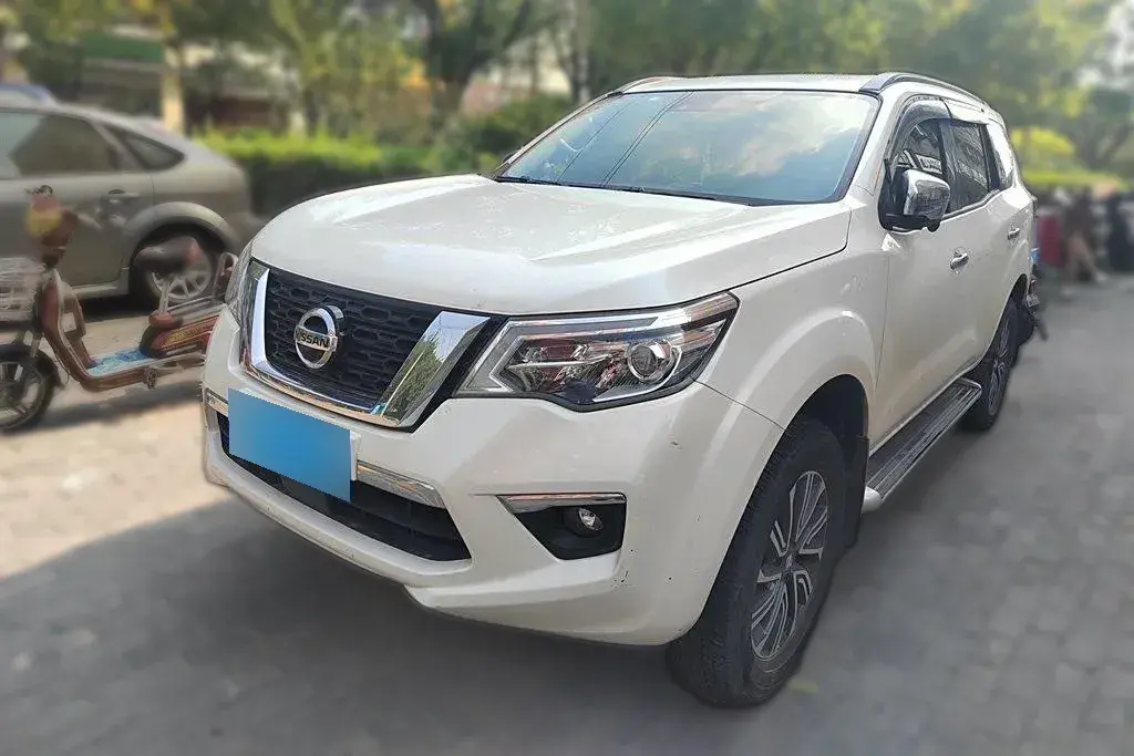 2020 Nissan Terra 2.5L 193HP L4 7AT