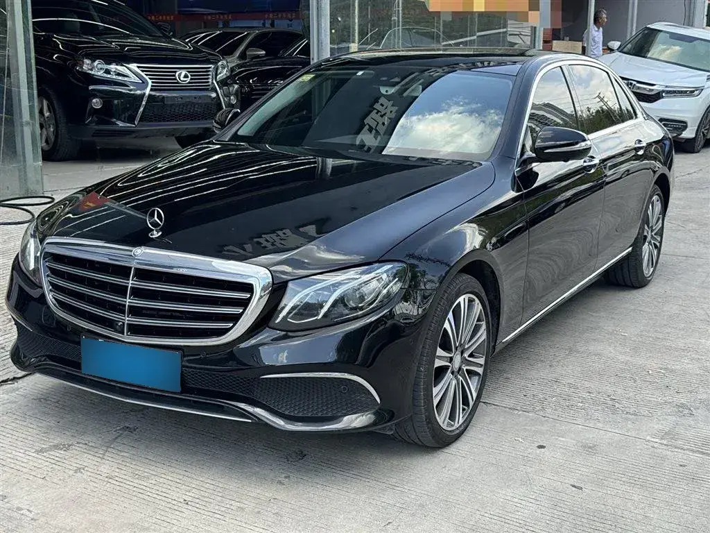 2017 Mercedes-Benz E Class 2.0T 245HP L4 9AT
