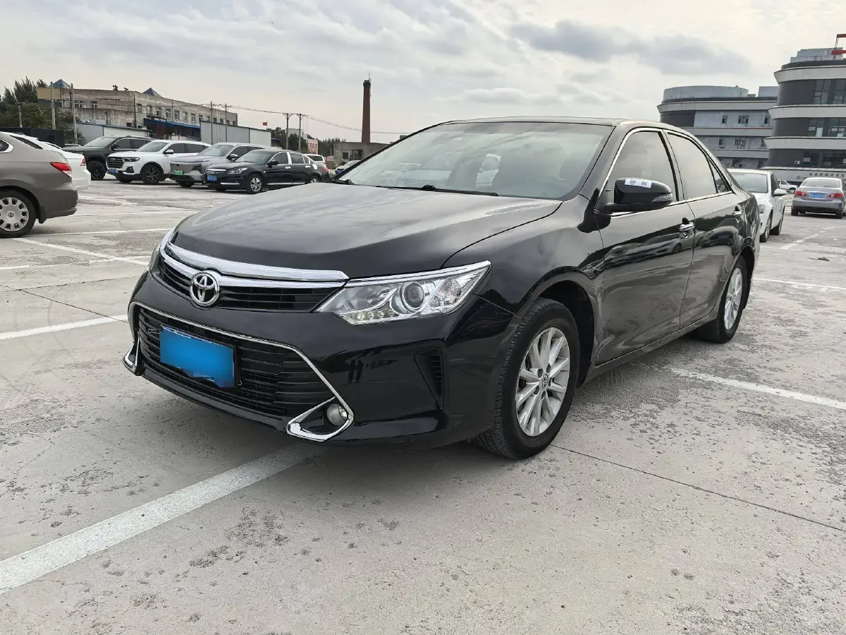 2016 Toyota Camry 2.0L 167HP L4 6AT