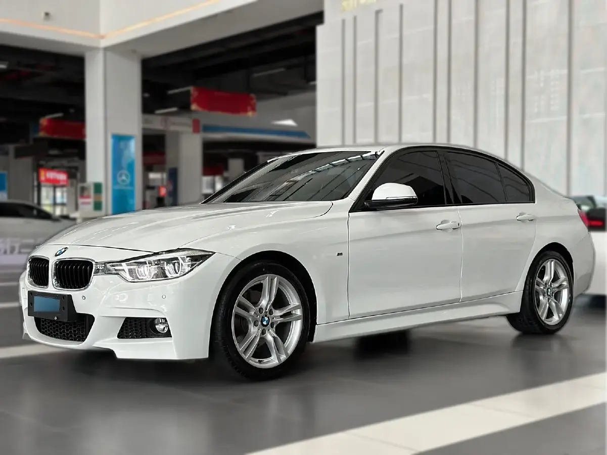 2018 BMW 3 Series 2.0T 184HP L4 8AT