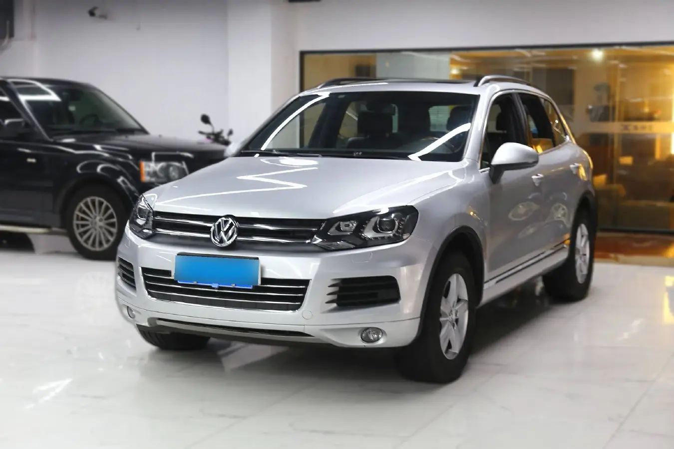 2011 Volkswagen Touareg 3.0T 240HP V6 8AT