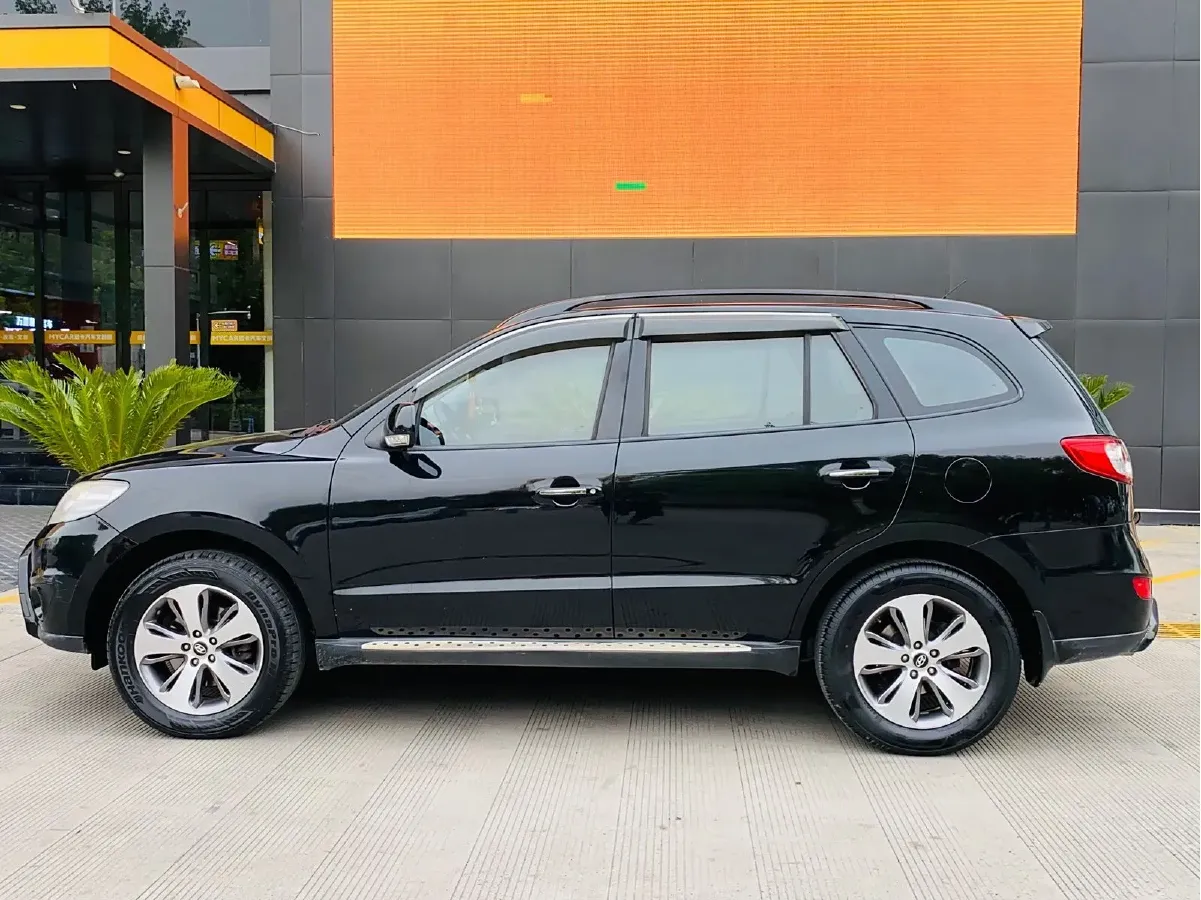 2012 Hyundai Santafe Classic 2.4L 174HP L4 6AT,autocango,china used car exporter,china ev exporter,chinese used car exporter,chinese used ev exporter