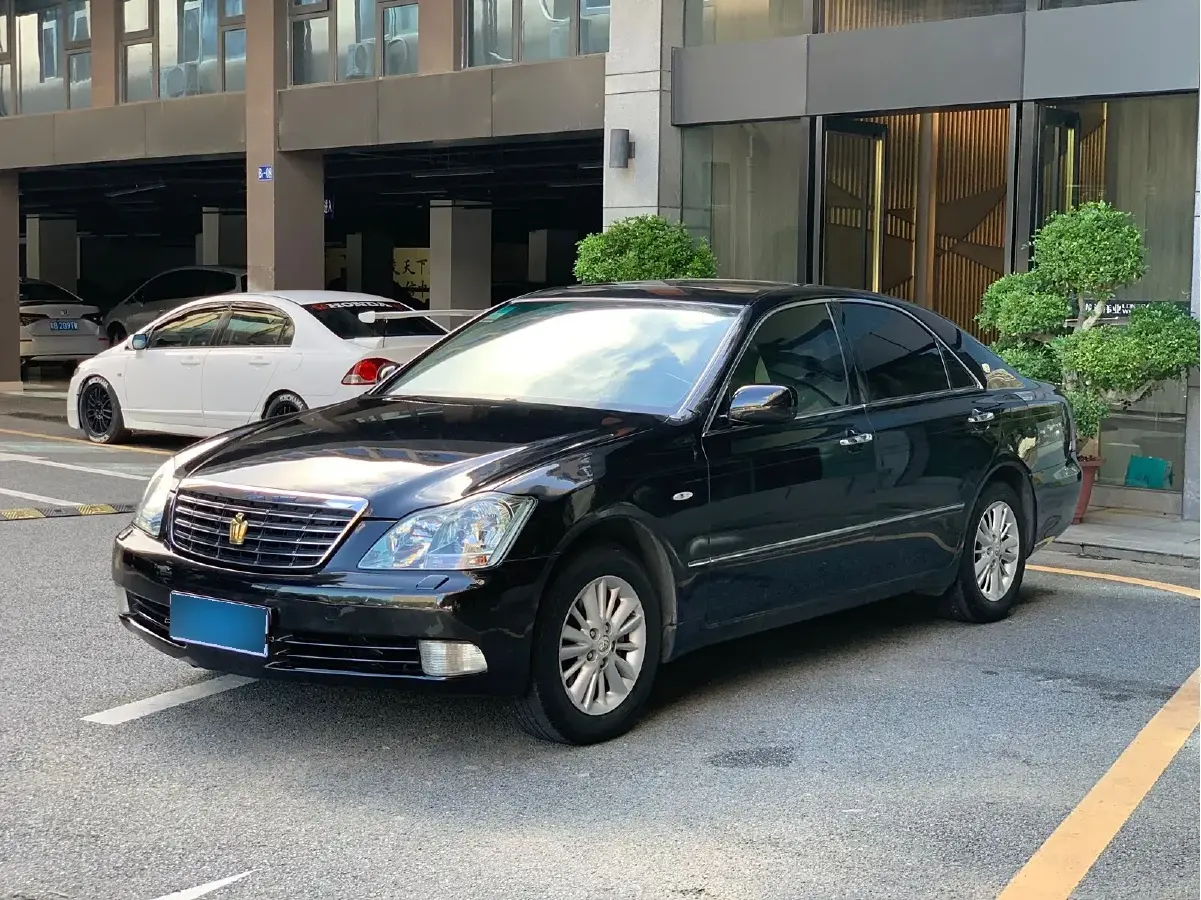 2007 Toyota Crown 2.5L 197HP V6 6AT