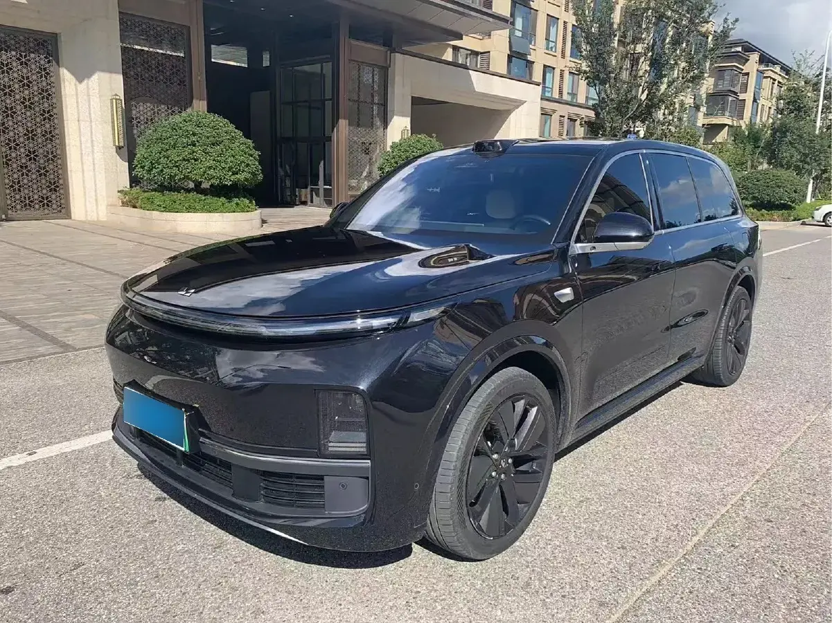 2022 Li L9 Range Extended 154HP REEV 42.6KWH