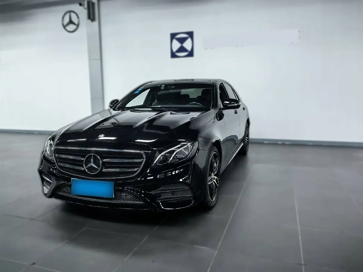 2017 Mercedes-Benz E Class 2.0T 245HP L4 9AT