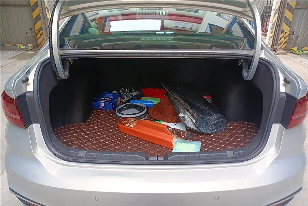 2023 Volkswagen Lavida 1.5L 110HP L4 6AT