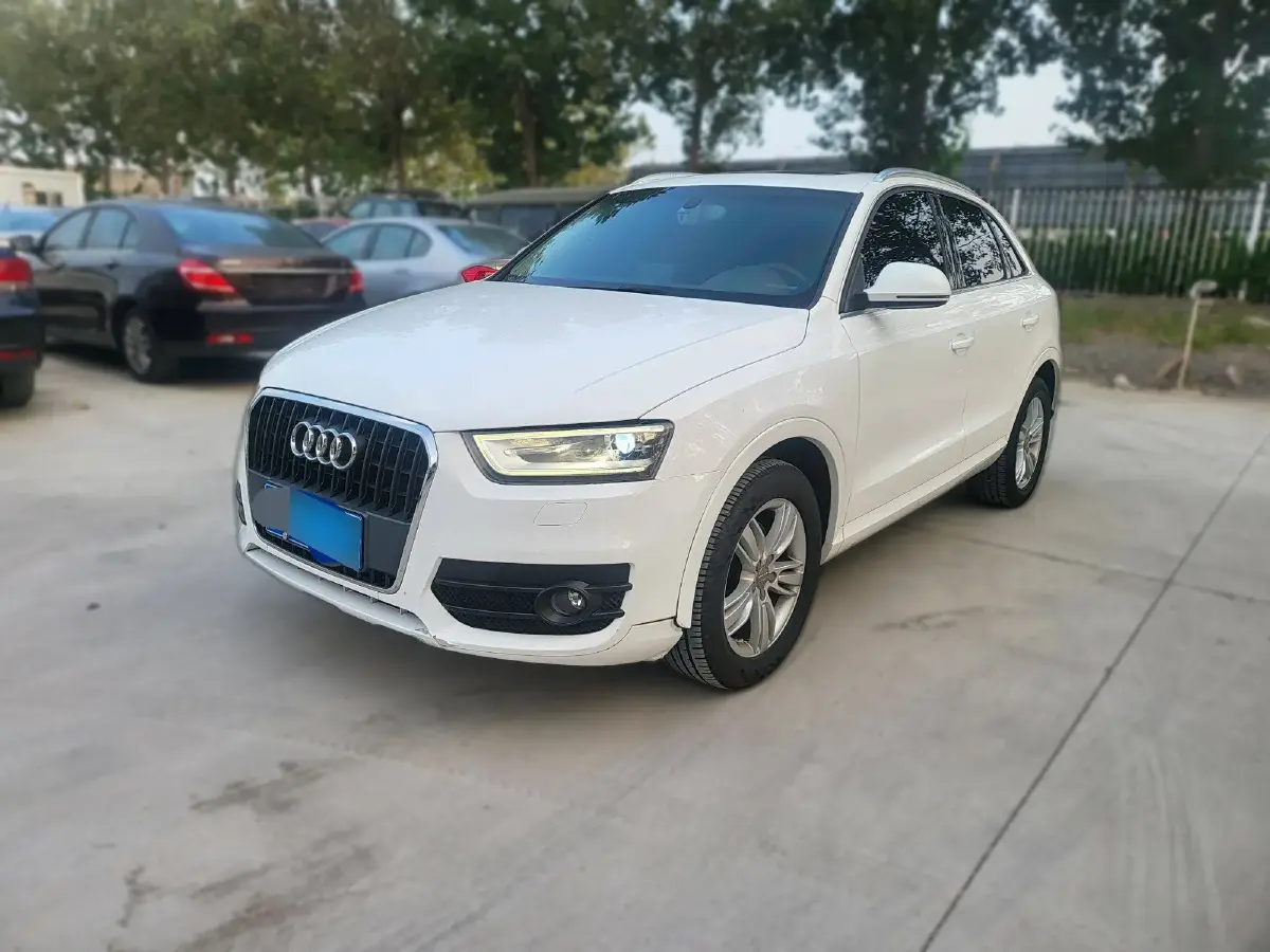 2013 Audi Q3 2.0T 170HP L4 7DCT
