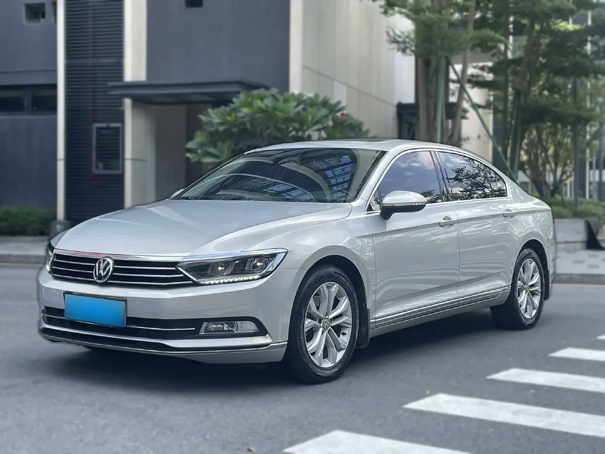 2018 Volkswagen Magotan 1.8T 180HP L4 7DCT