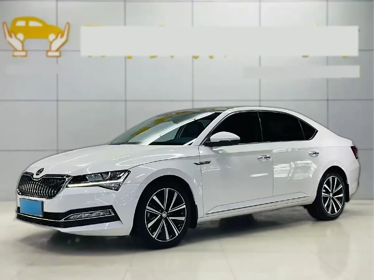 2022 Skoda Superb 2.0T 186HP L4 7DCT