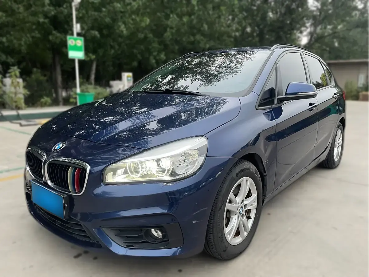 2016 BMW 2 Series Wagon 1.5T 136HP L3 6AT