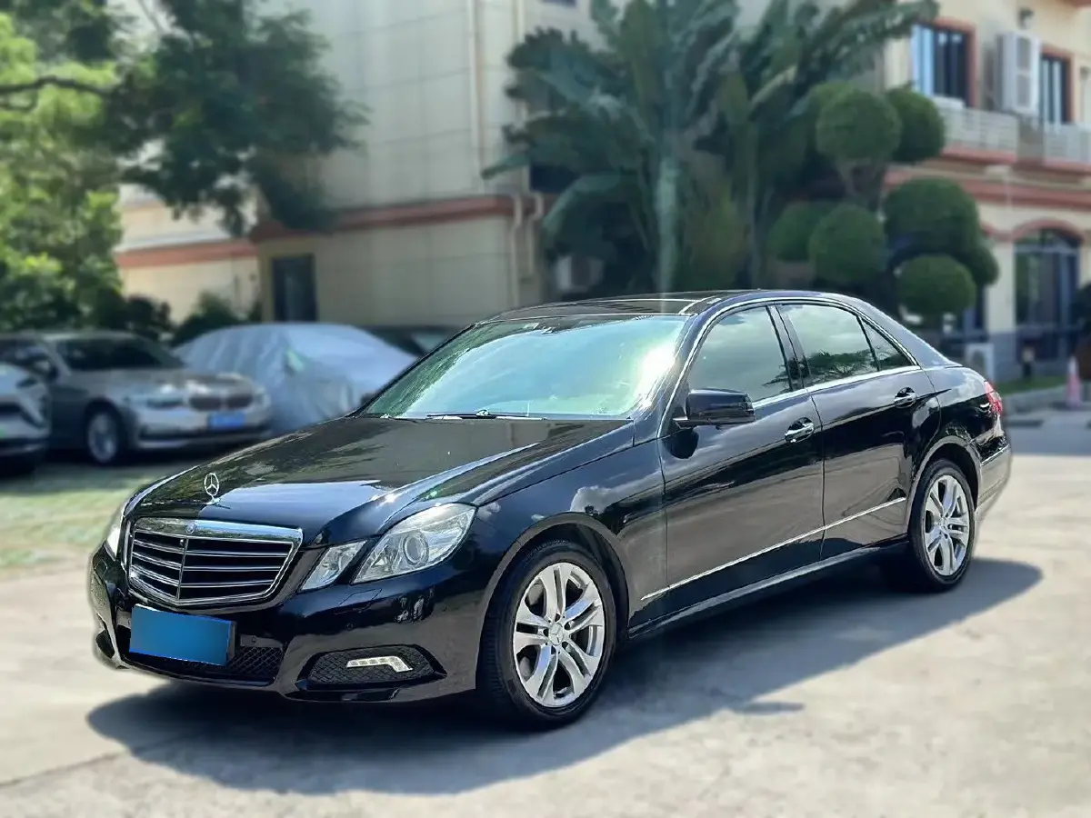 2010 Mercedes-Benz E Class 3.0L 231HP V6 7AT