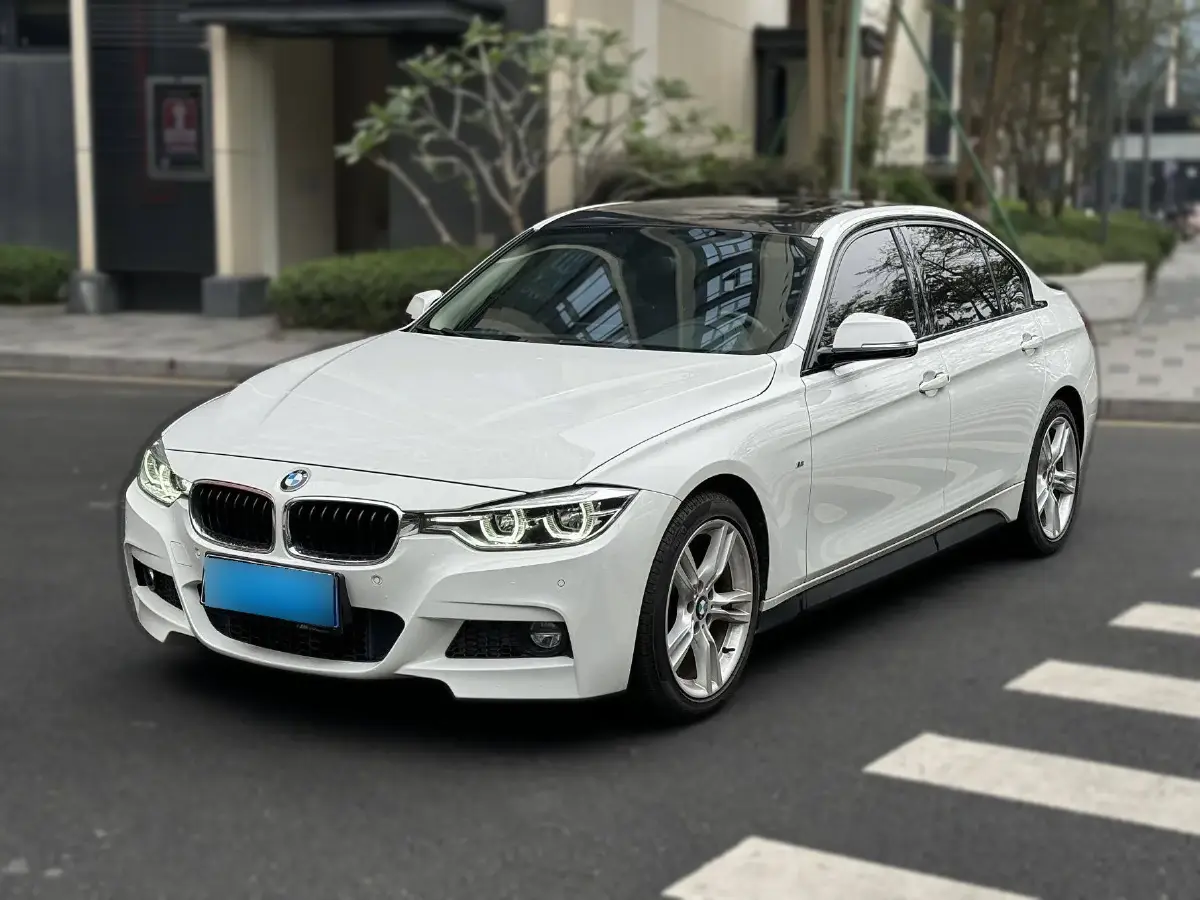 2019 BMW 3 Series 2.0T 184HP L4 8AT