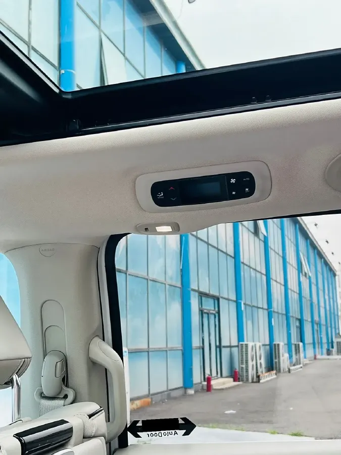 2018 Chrysler Pacifica 3.6L 245HP V6 E-CVT PHEV 16KWH,autocango,china used car exporter,china ev exporter,chinese used car exporter,chinese used ev exporter