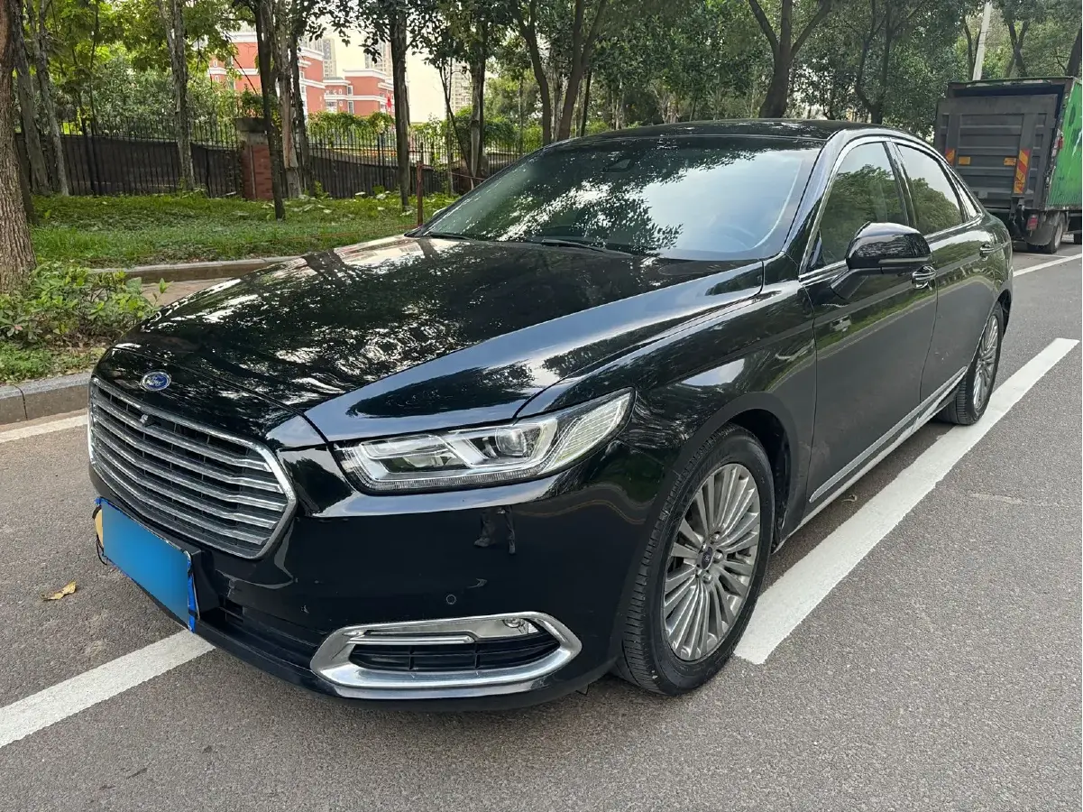 2017 Ford Taurus 2.0T 245HP L4 6AT