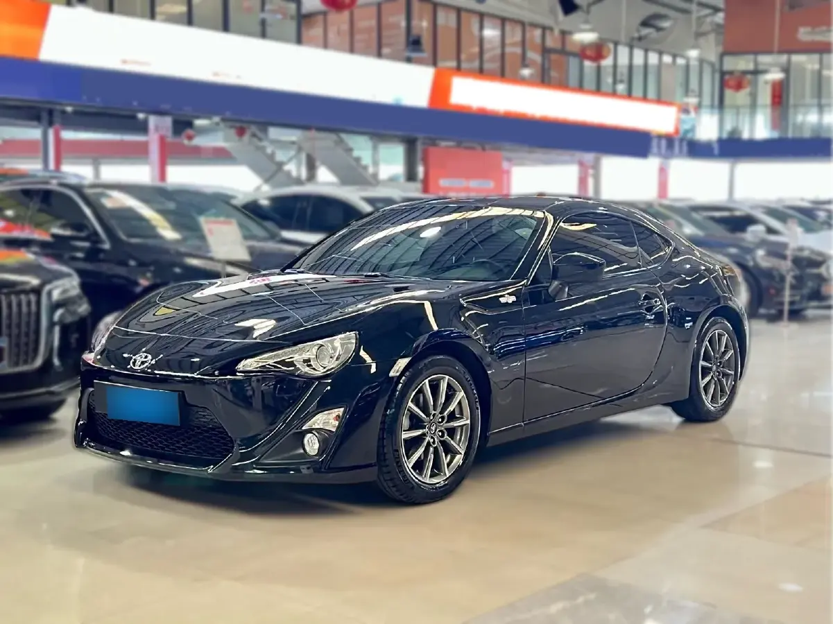 2014 Toyota 86 2.0L 200HP H4 6AT