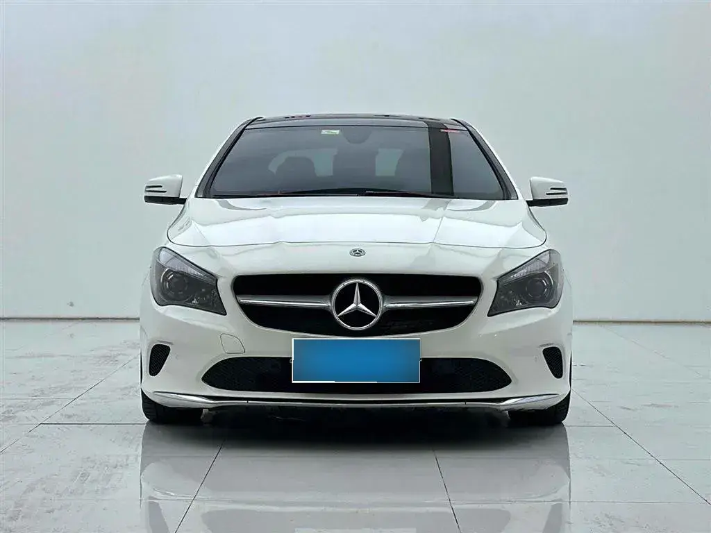 2018 Mercedes-Benz CLA Class 1.6T 156HP L4 7DCT