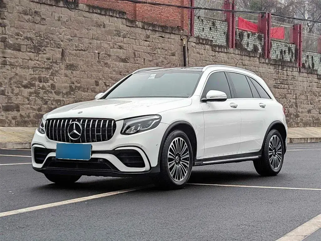 2019 Mercedes-Benz GLC Class 2.0T 184HP L4 9AT