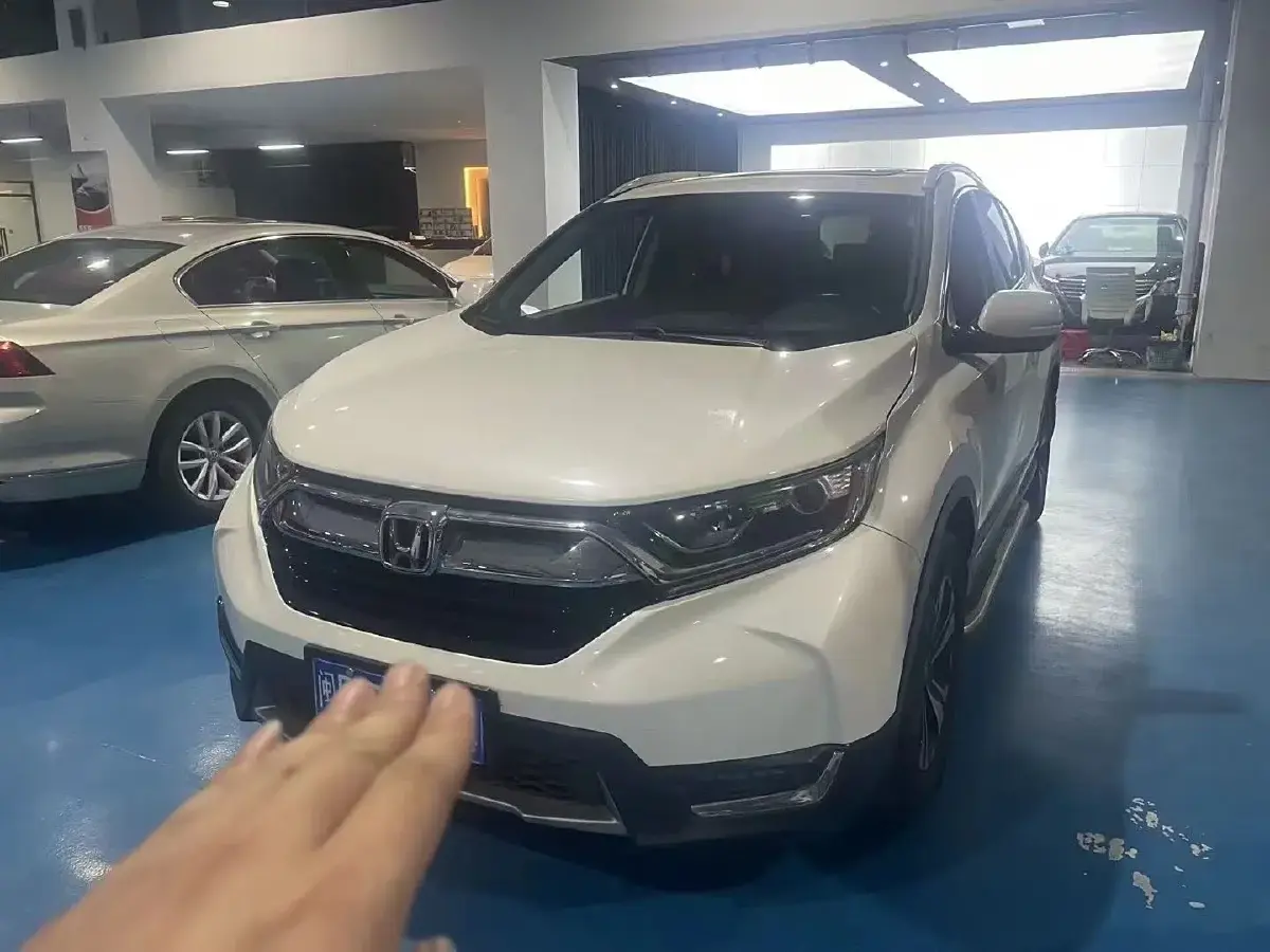 2017 Honda CR-V 1.5T 193HP L4 CVT