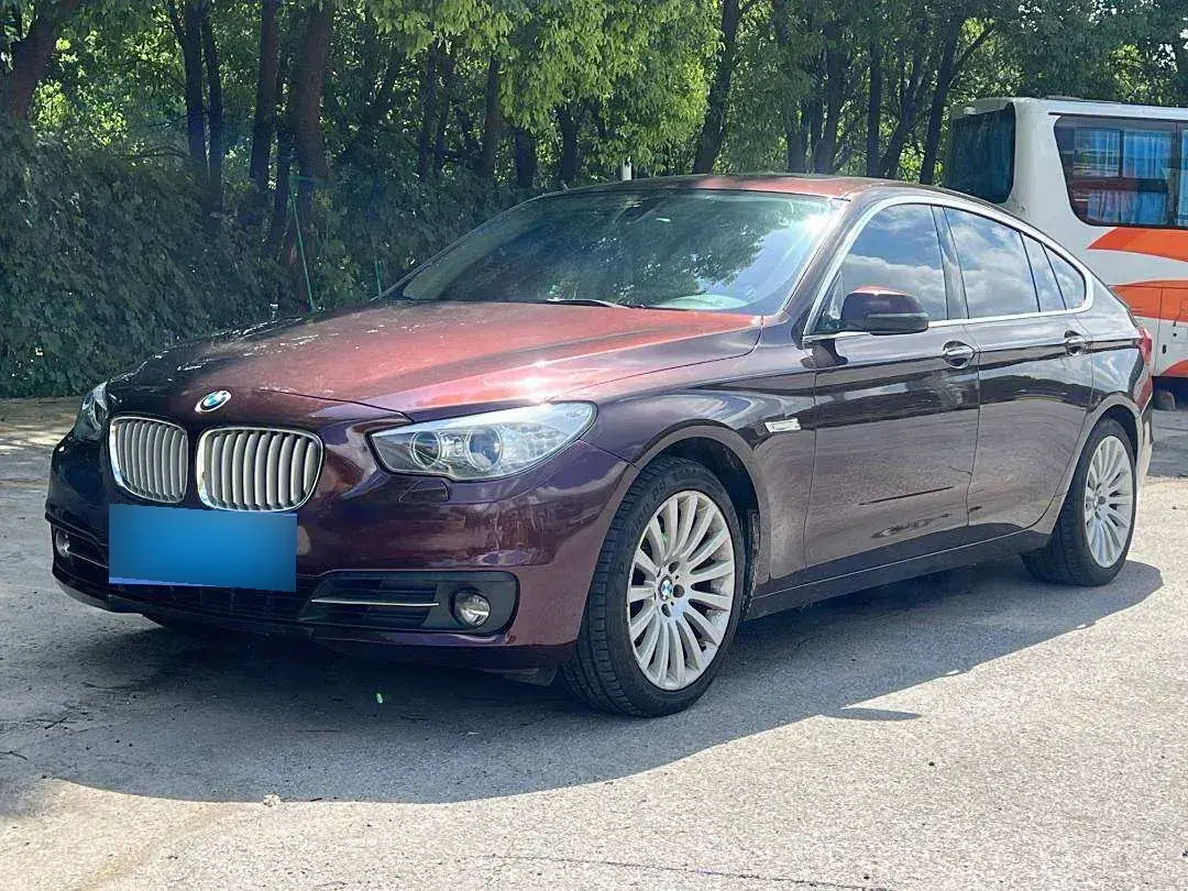 2014 BMW 5 Series GT 3.0T 306HP L6 8AT